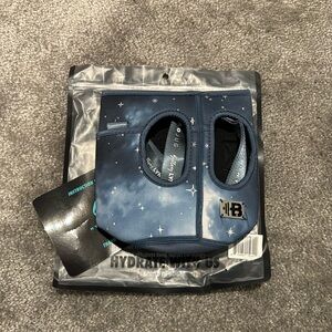 Hydrojug Brittany Lynne Sleeve Cover Water Bottle Neoprene Midnight Stars New